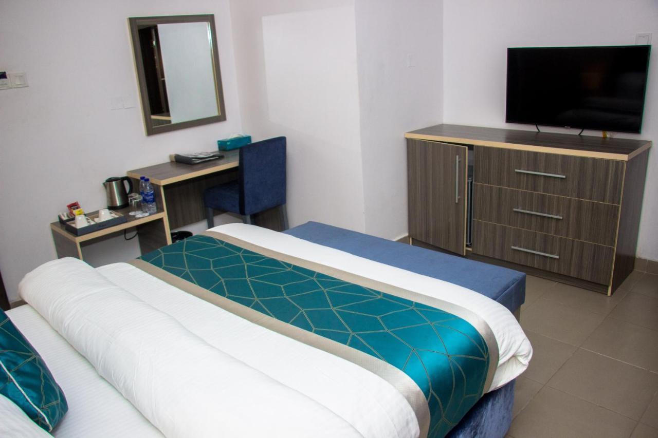 Riviera Suites Lagos Exterior foto
